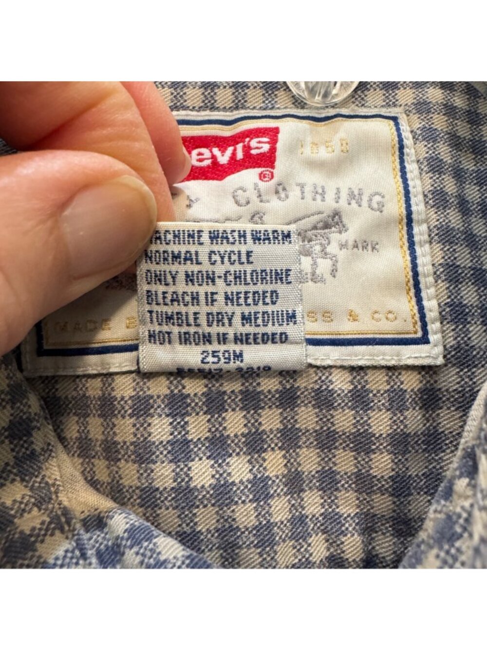 Vintage 90s Levi's Casual Houndstooth Women's L Shirt Blue White Relaxed Cotton - Picture 8 of 9